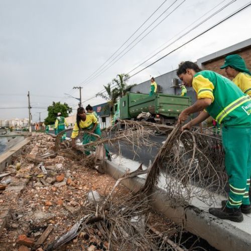 Limpurb inicia “Operação Natal” em bairros e na região central de Cuiabá (Cr&eacute;dito: Assessoria)